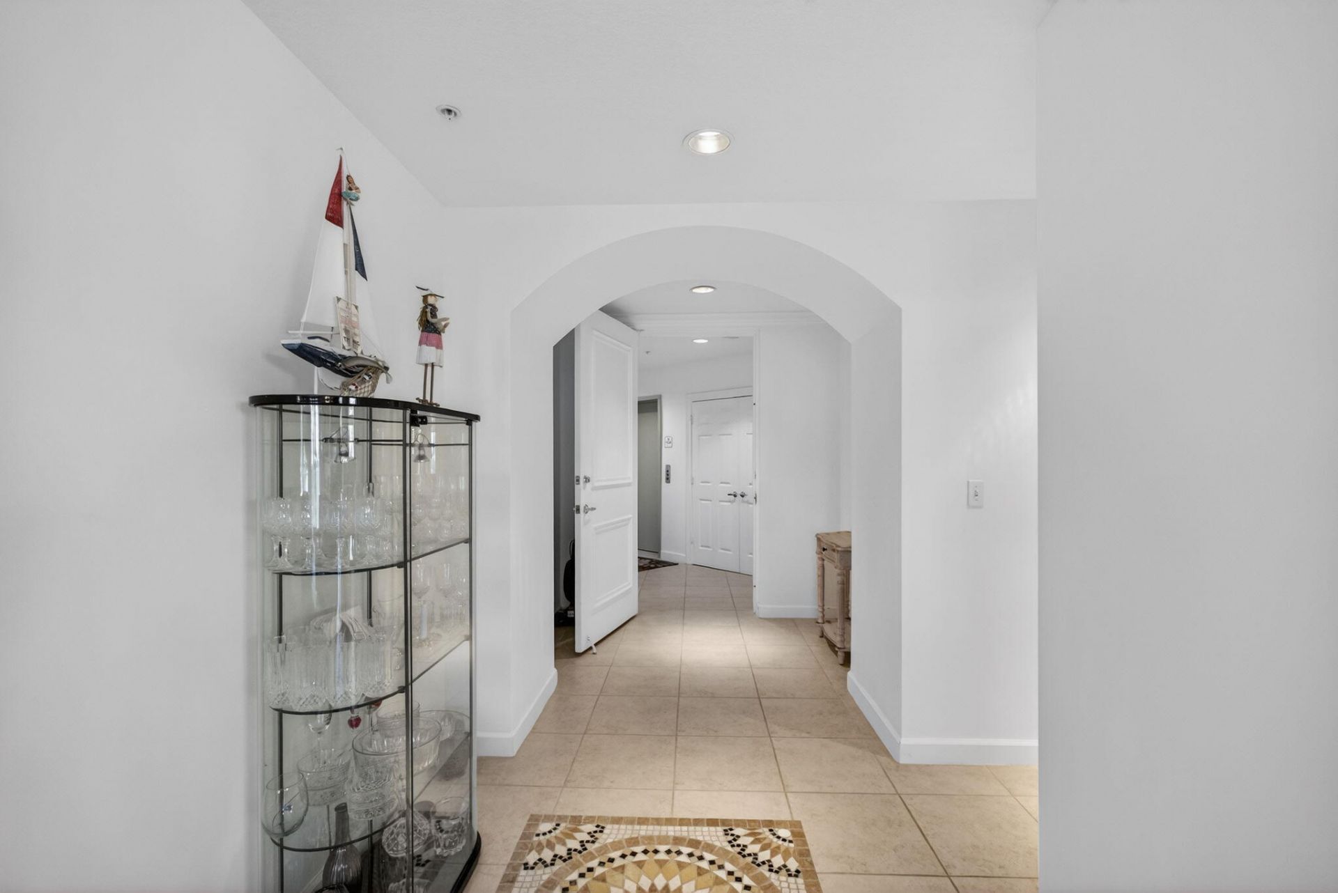 800 Juno Ocean Walk, Unit 304, Juno Beach, FL 33408 Photo