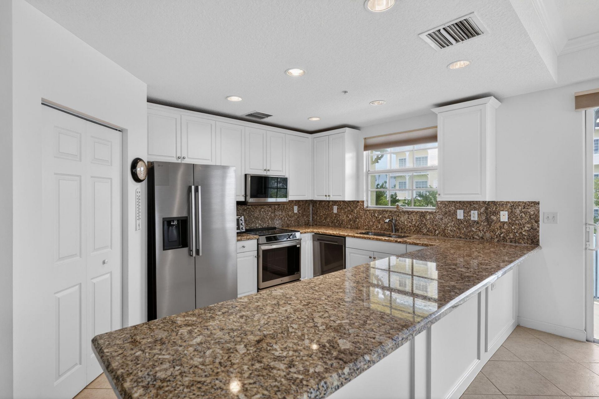 800 Juno Ocean Walk, Unit 304, Juno Beach, FL 33408 Photo