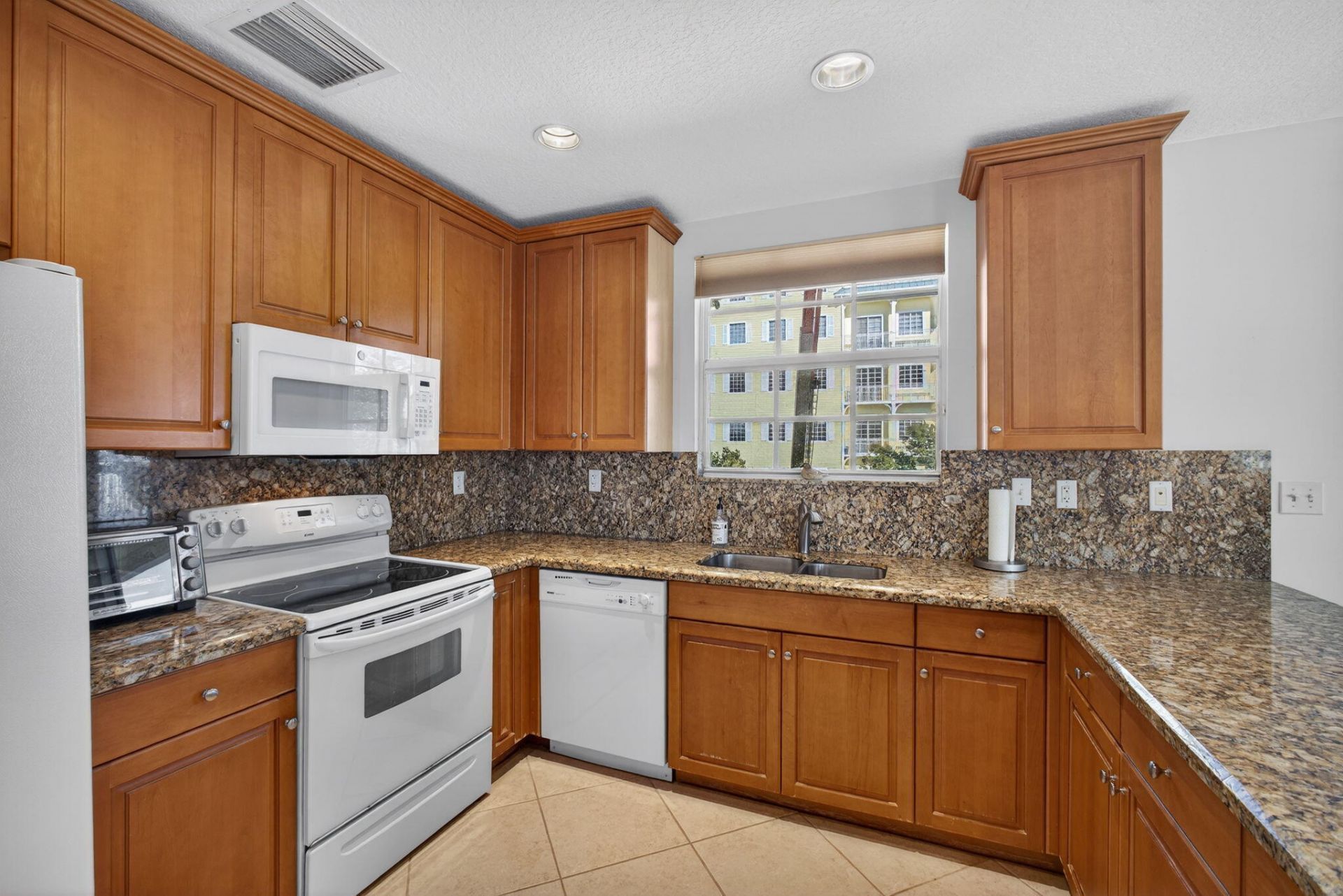 800 Juno Ocean Walk, Unit 304, Juno Beach, FL 33408 Photo