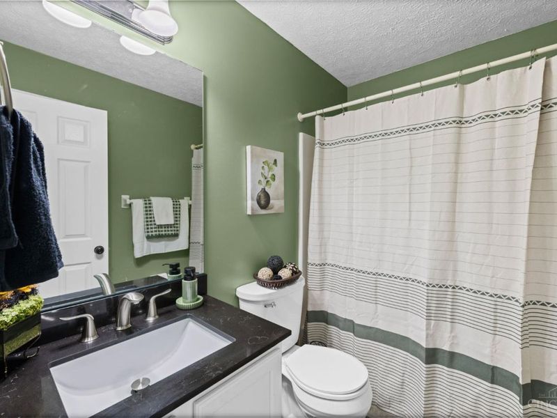 1065 Dunstan Court, Hamilton Twp, OH 45152 Photo 23