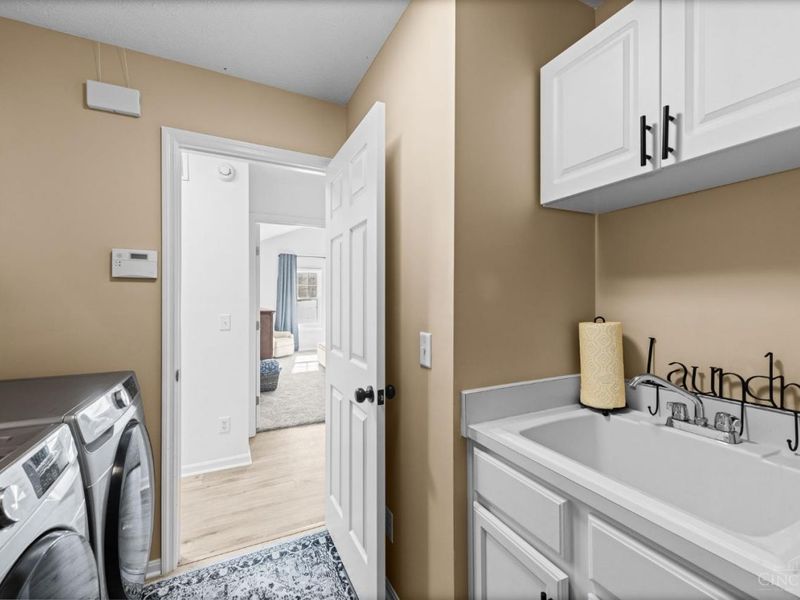 1065 Dunstan Court, Hamilton Twp, OH 45152 Photo 24