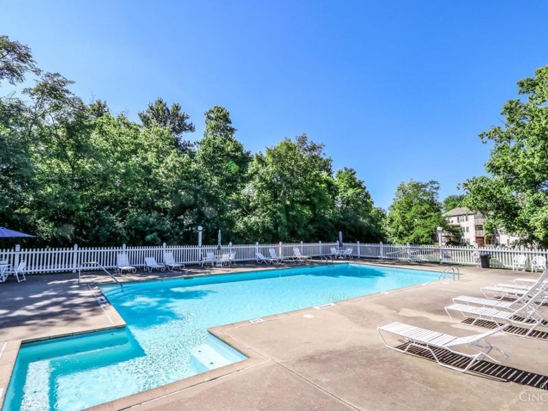 492 Mapleleaf Drive, Unit F, Union Twp, OH 45255 Photo 32