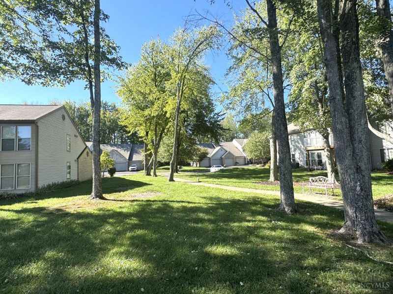 492 Mapleleaf Drive, Unit F, Union Twp, OH 45255 Photo 38