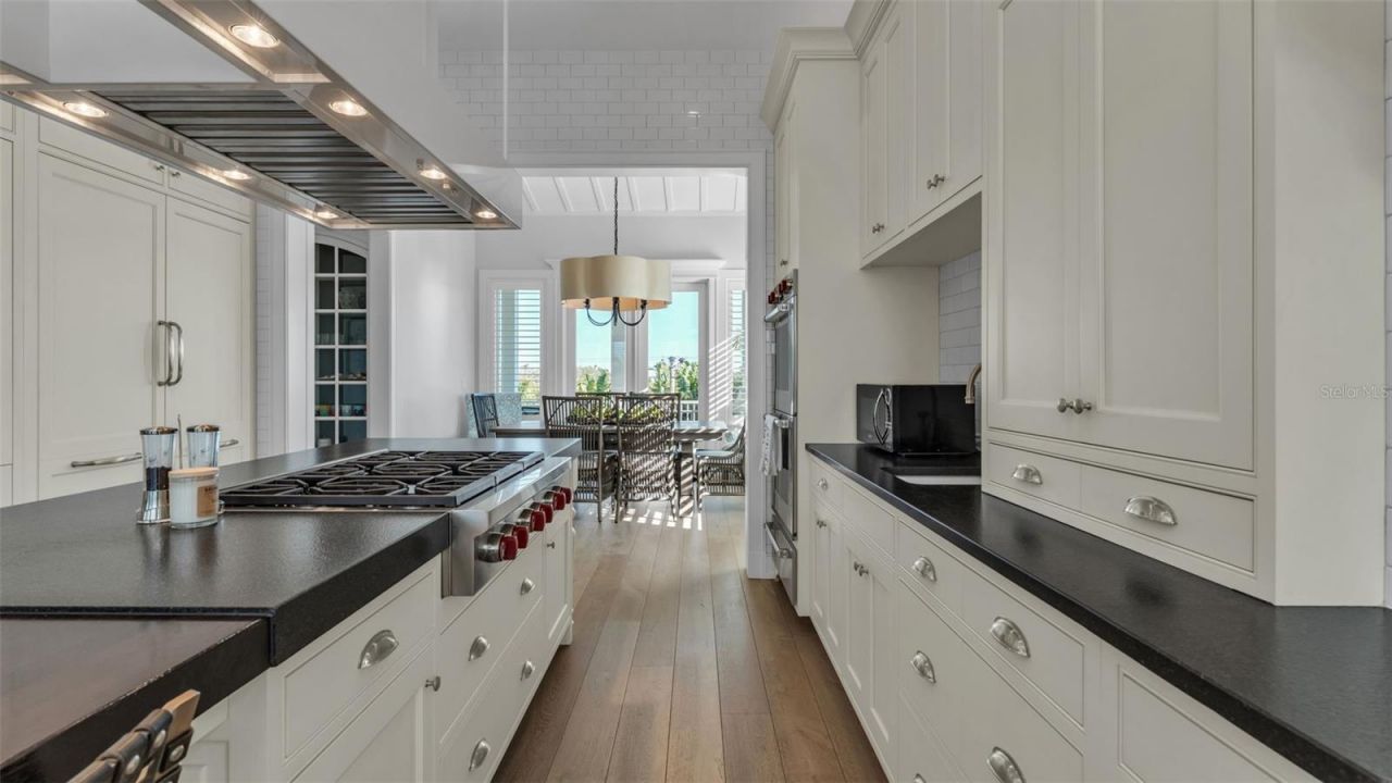 1013 Eldorado Avenue, Clearwater, FL 33767 Photo