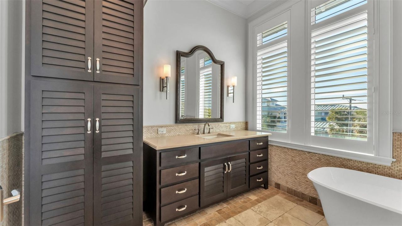 1013 Eldorado Avenue, Clearwater, FL 33767 Photo