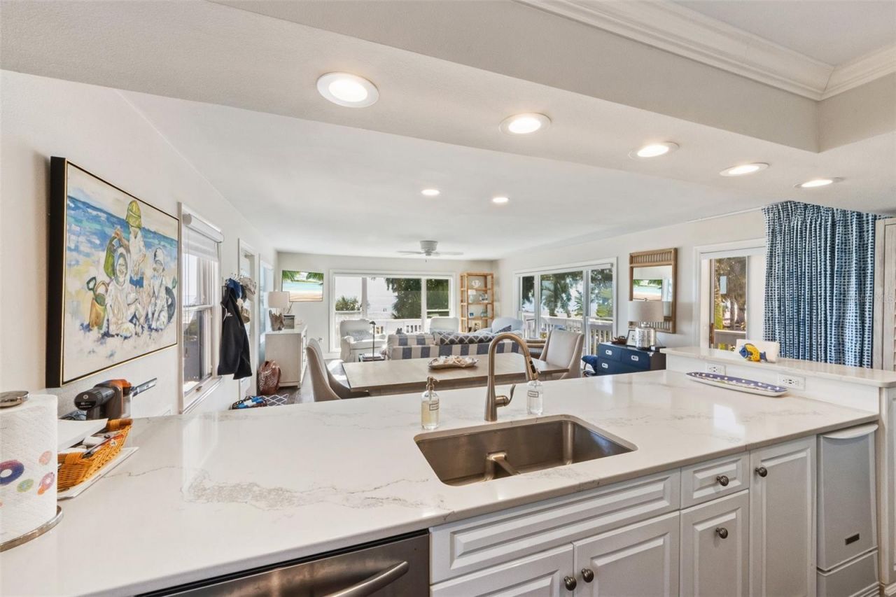 103 Palm Avenue, Anna Maria, FL 34216 Photo