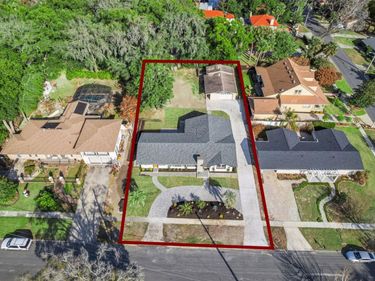 118 N GRANDVIEW STREET, MOUNT DORA, FL 32757