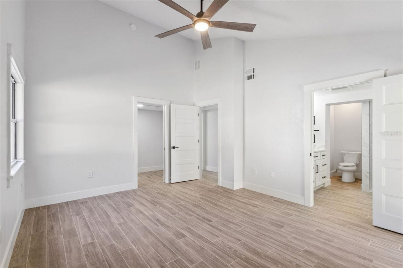 118 N Grandview Street, Mount Dora, FL 32757 Photo