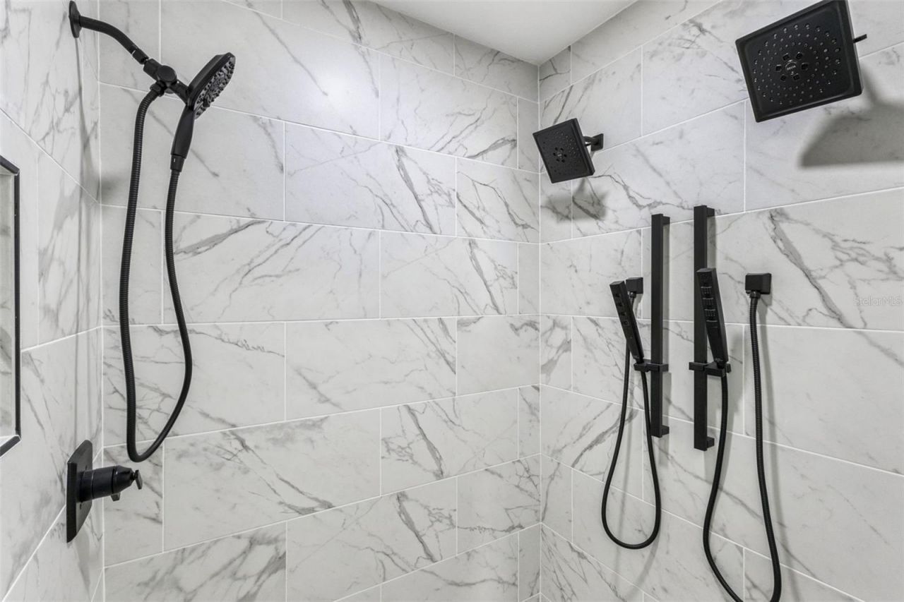 118 N Grandview Street, Mount Dora, FL 32757 Photo