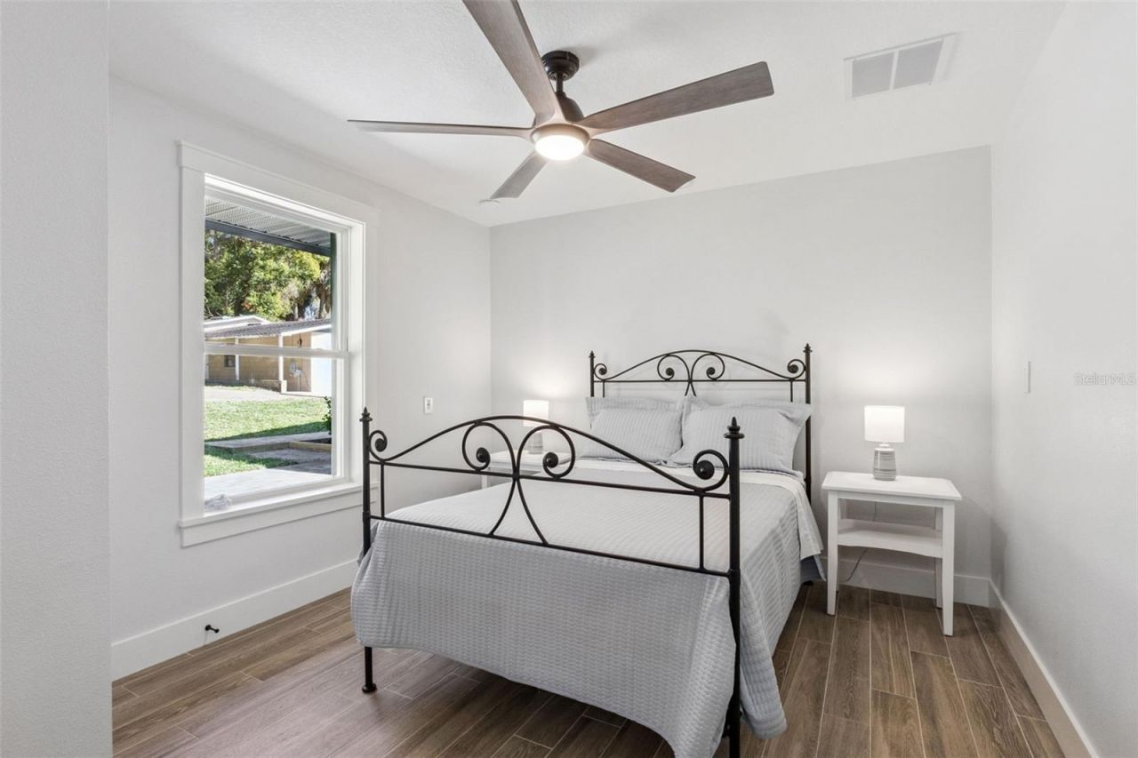 118 N Grandview Street, Mount Dora, FL 32757 Photo