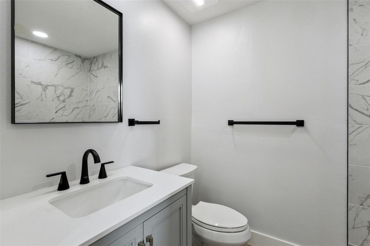 118 N Grandview Street, Mount Dora, FL 32757 Photo