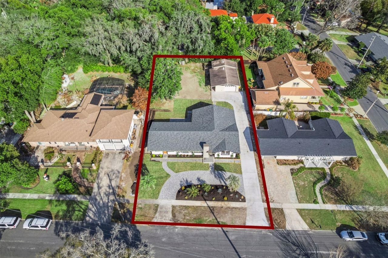 118 N Grandview Street, Mount Dora, FL 32757 Photo