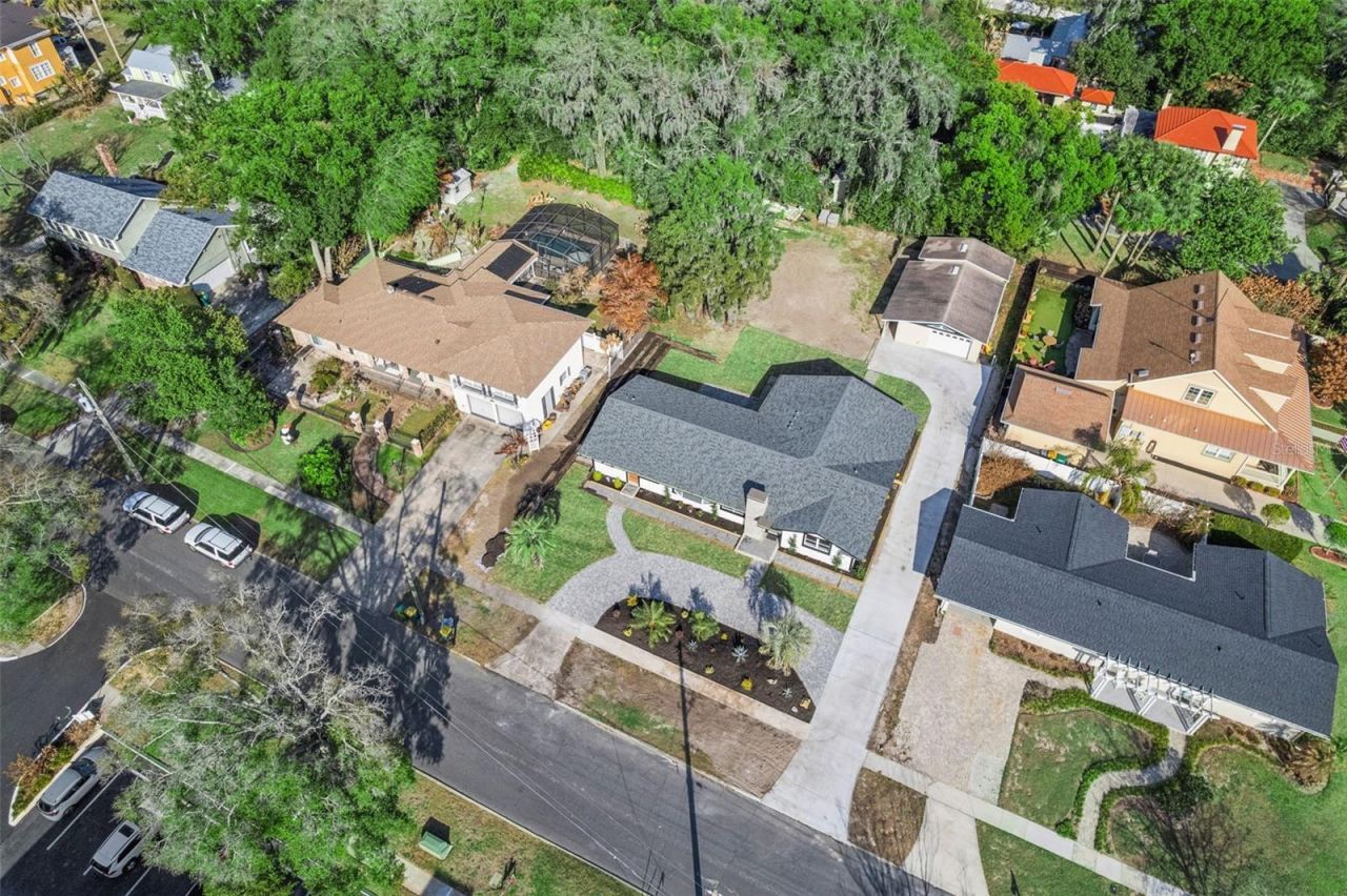 118 N Grandview Street, Mount Dora, FL 32757 Photo
