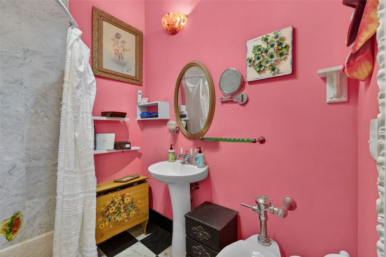 197 E Church Street , Deland, FL 32724 Photo