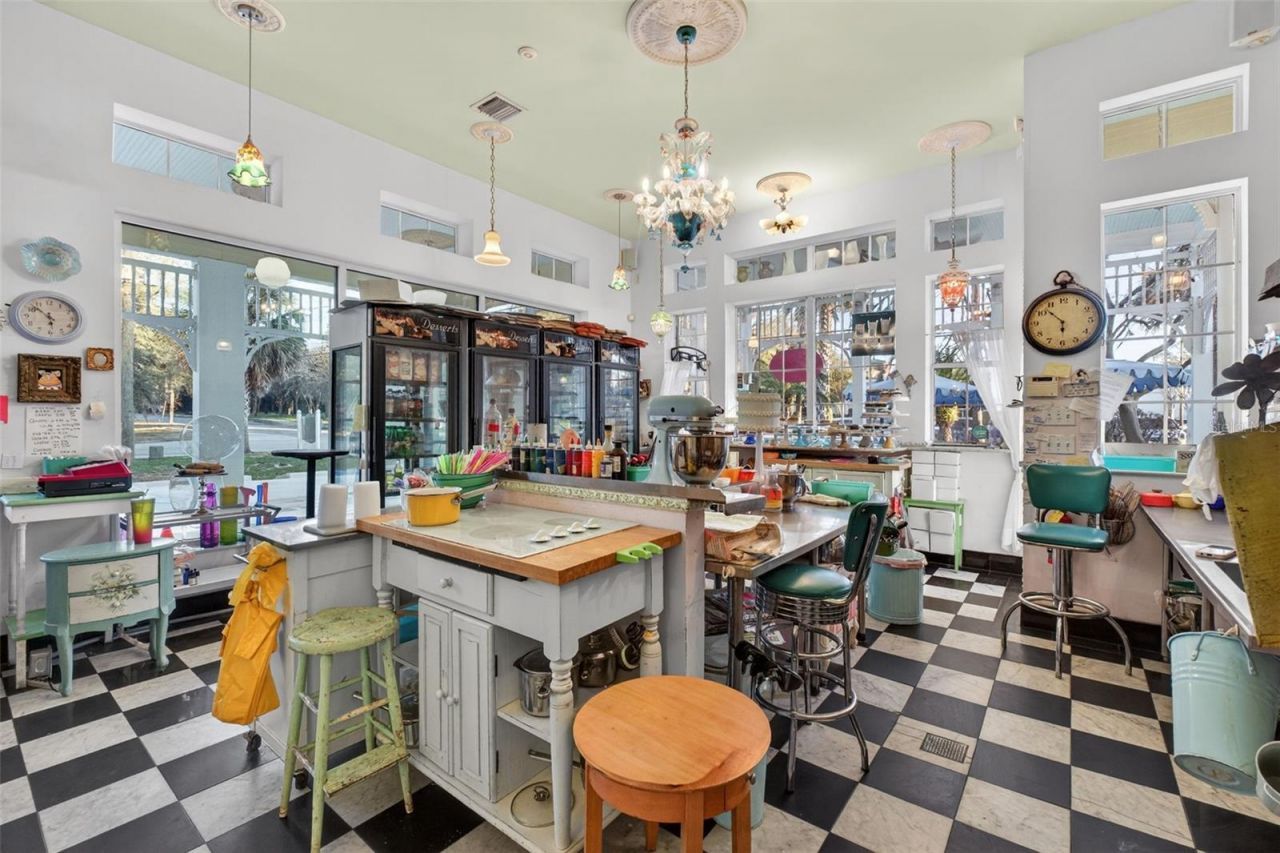 197 E Church Street , Deland, FL 32724 Photo