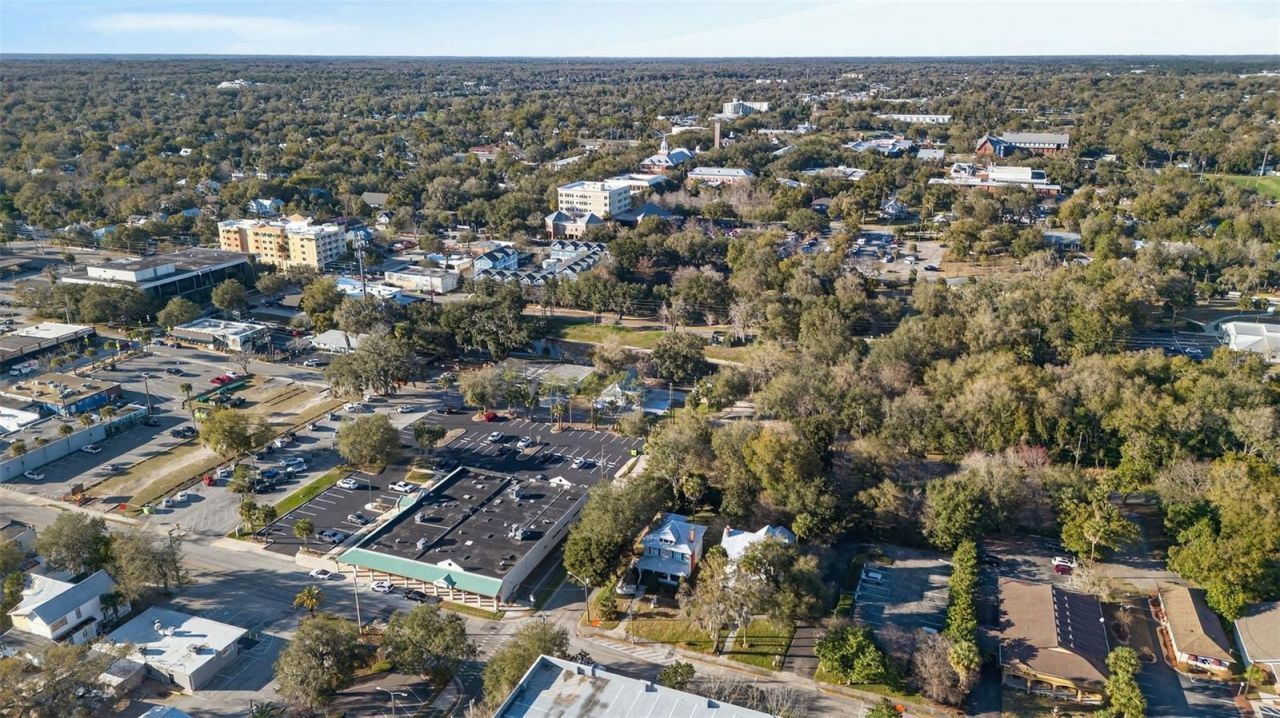 197 E Church Street , Deland, FL 32724 Photo