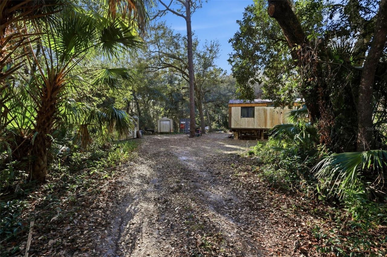 932 Country Club Road , Sanford, FL 32773 Photo