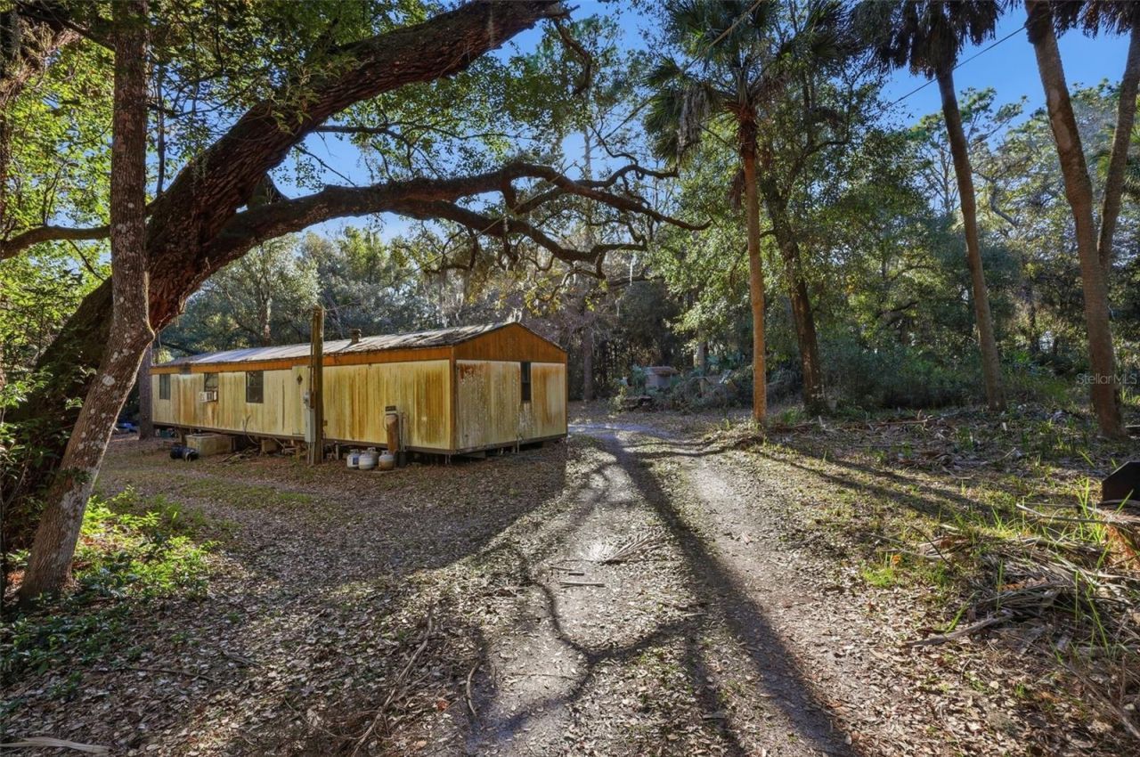 932 Country Club Road , Sanford, FL 32773 Photo