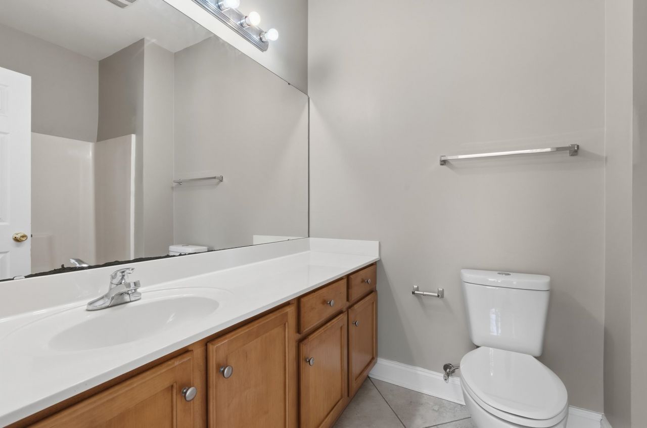 2077 Silvercrest Dr.  Photo 19