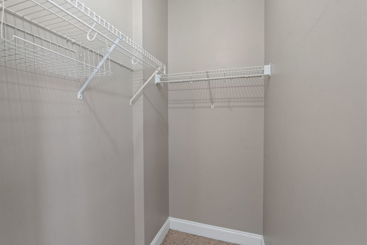 2077 Silvercrest Dr.  Photo 26