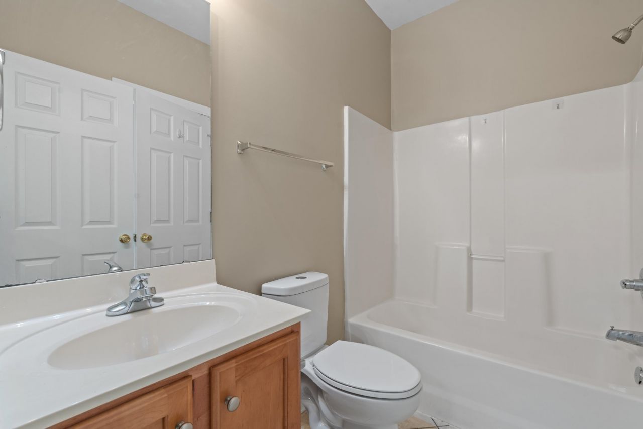 2077 Silvercrest Dr.  Photo 27