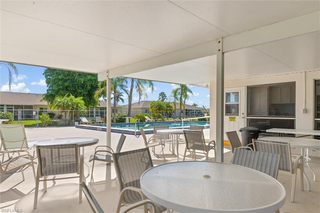 12538 SW Kingsway Cir , Unit 505, Lake Suzy, FL 34269 Photo