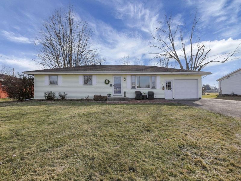 95 Carey Lane, Heath, OH 43056 Photo 2