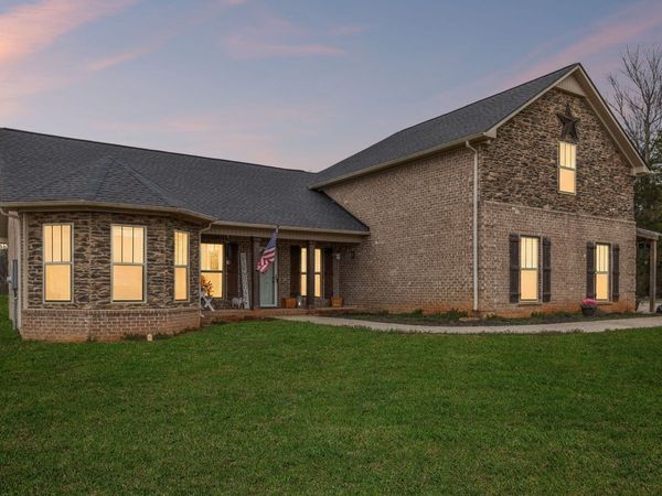 3941 Kelley Farris Rd, Columbia, TN 38401