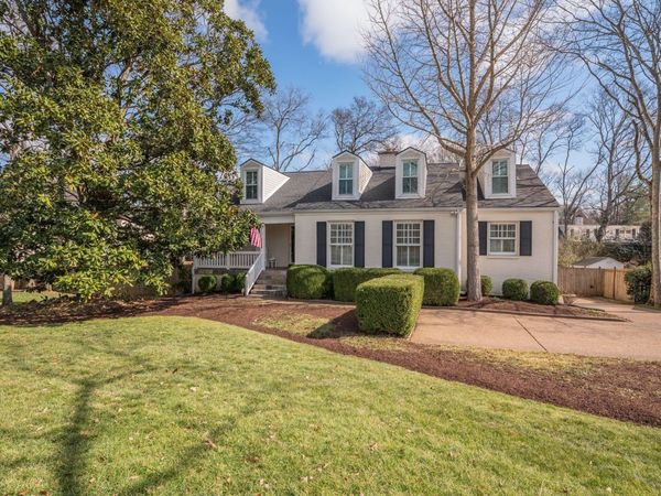 212 Page Rd , Nashville, TN 37205