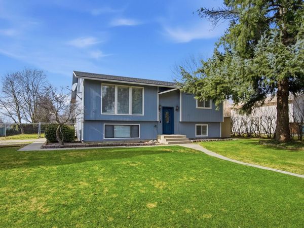 5007 N Darin Rd, Otis Orchards, WA 99027