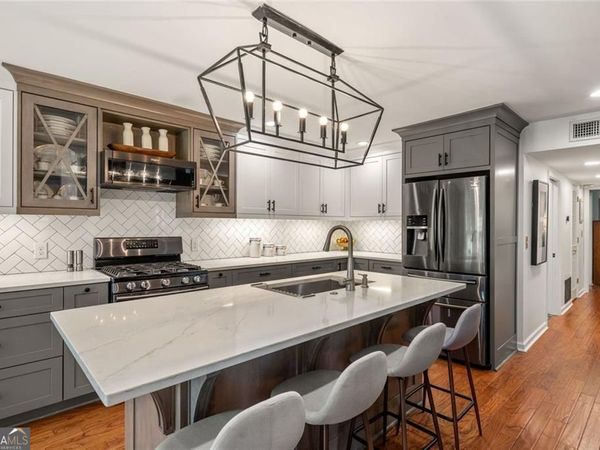 1503 Oakridge Court, Decatur, GA 30033