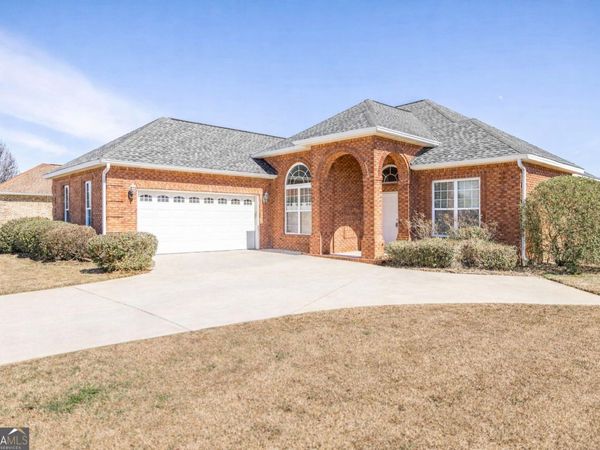 119 Bromley Way, Warner Robins, GA 31088