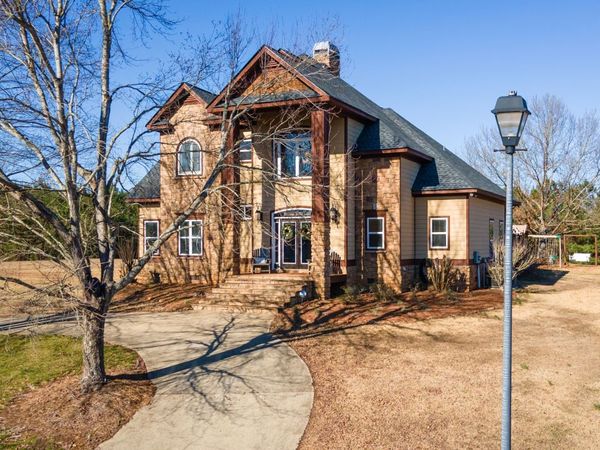 34 Autumn Hickory Trail, Wedowee, AL 36278