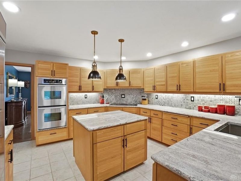 4524 Royal Ridge Way, Dayton, OH 45429 Photo 19