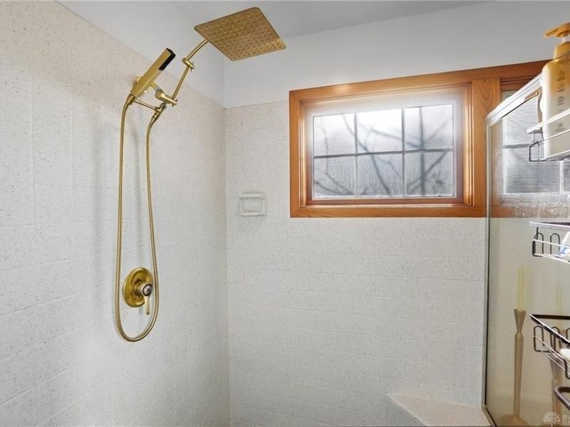 4524 Royal Ridge Way, Dayton, OH 45429 Photo 32