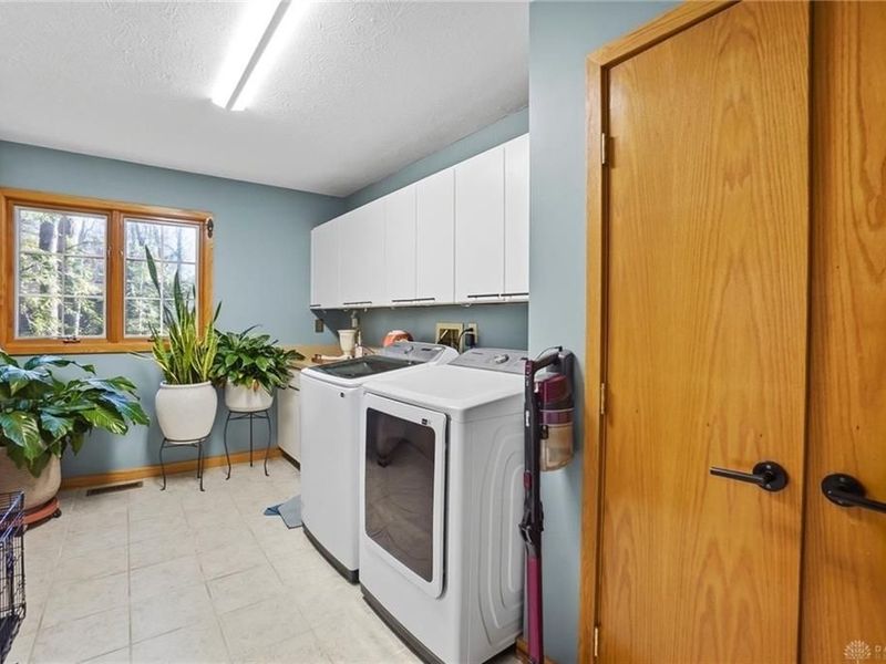 4524 Royal Ridge Way, Dayton, OH 45429 Photo 36