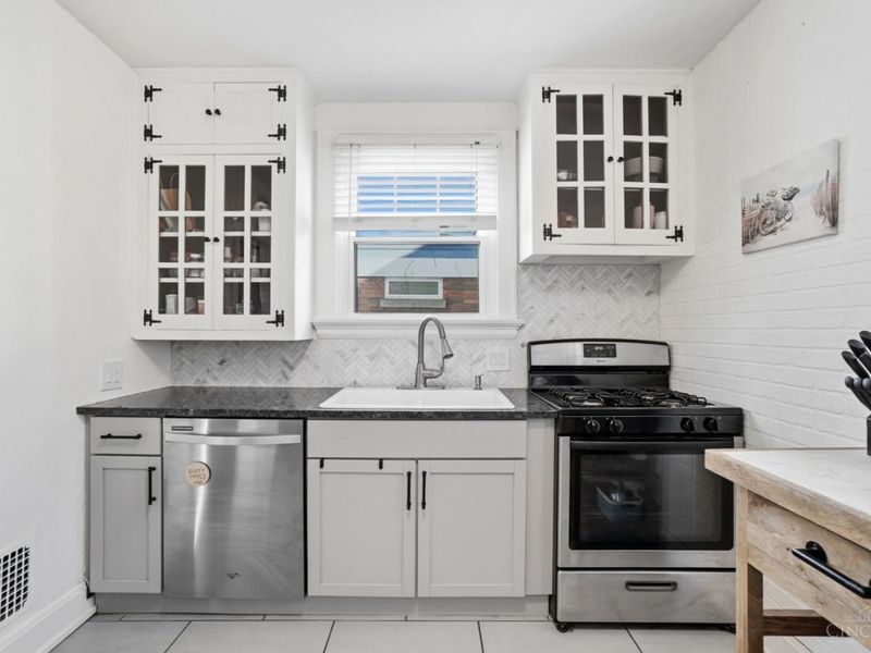 3110 Kinmont Street, Cincinnati, OH 45208 Photo 17