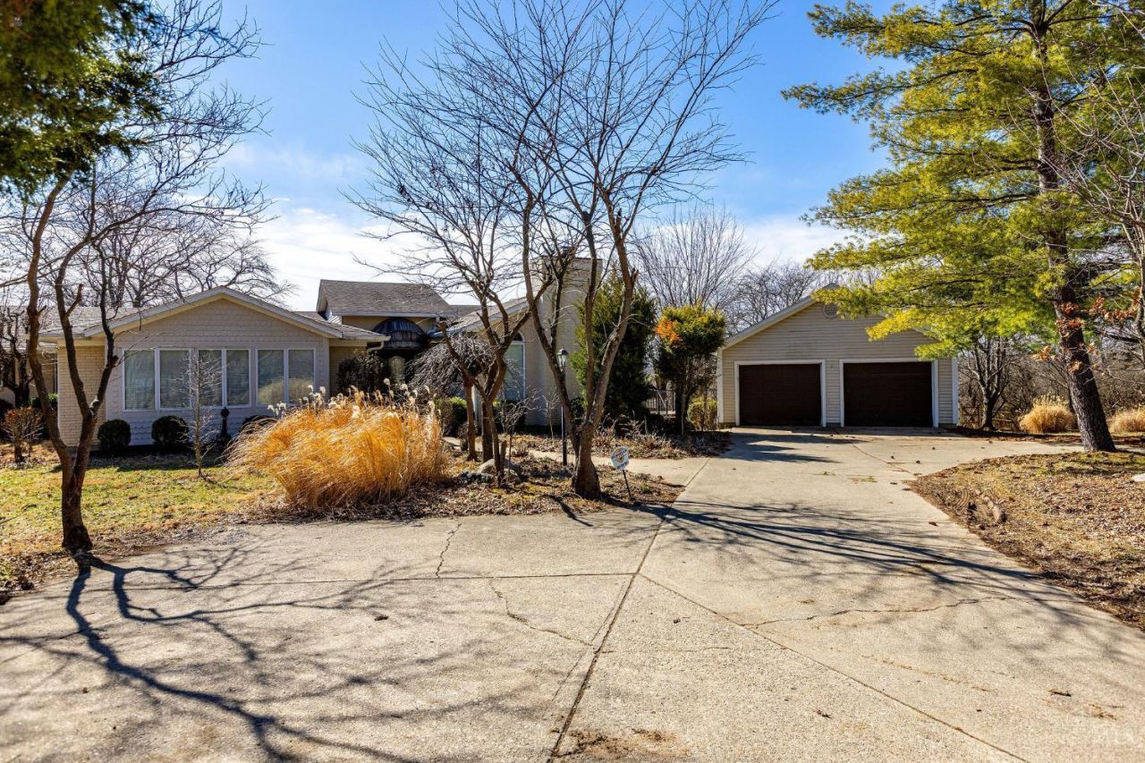 2127 Smith Road, Ross Twp, OH 45013 Main Photo