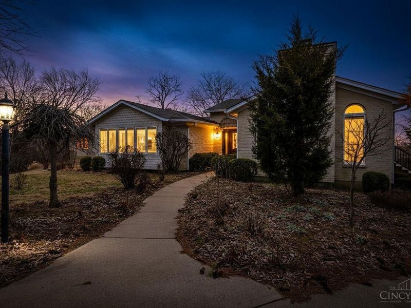 2127 Smith Road, Ross Twp, OH 45013 Photo 2