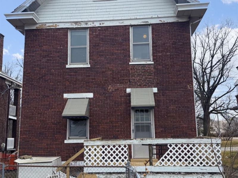4005 Ivanhoe Avenue, Cincinnati, OH 45212 Photo 3