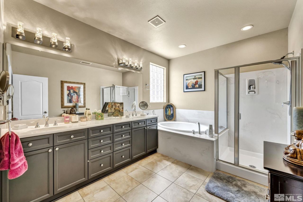 2199 Angel Ridge Drive, Reno, NV 89521 Photo