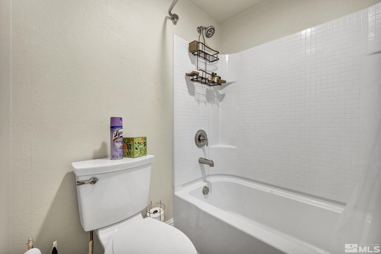 2199 Angel Ridge Drive, Reno, NV 89521 Photo