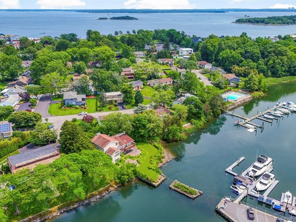 31 Clover Place , New Rochelle, NY 10805