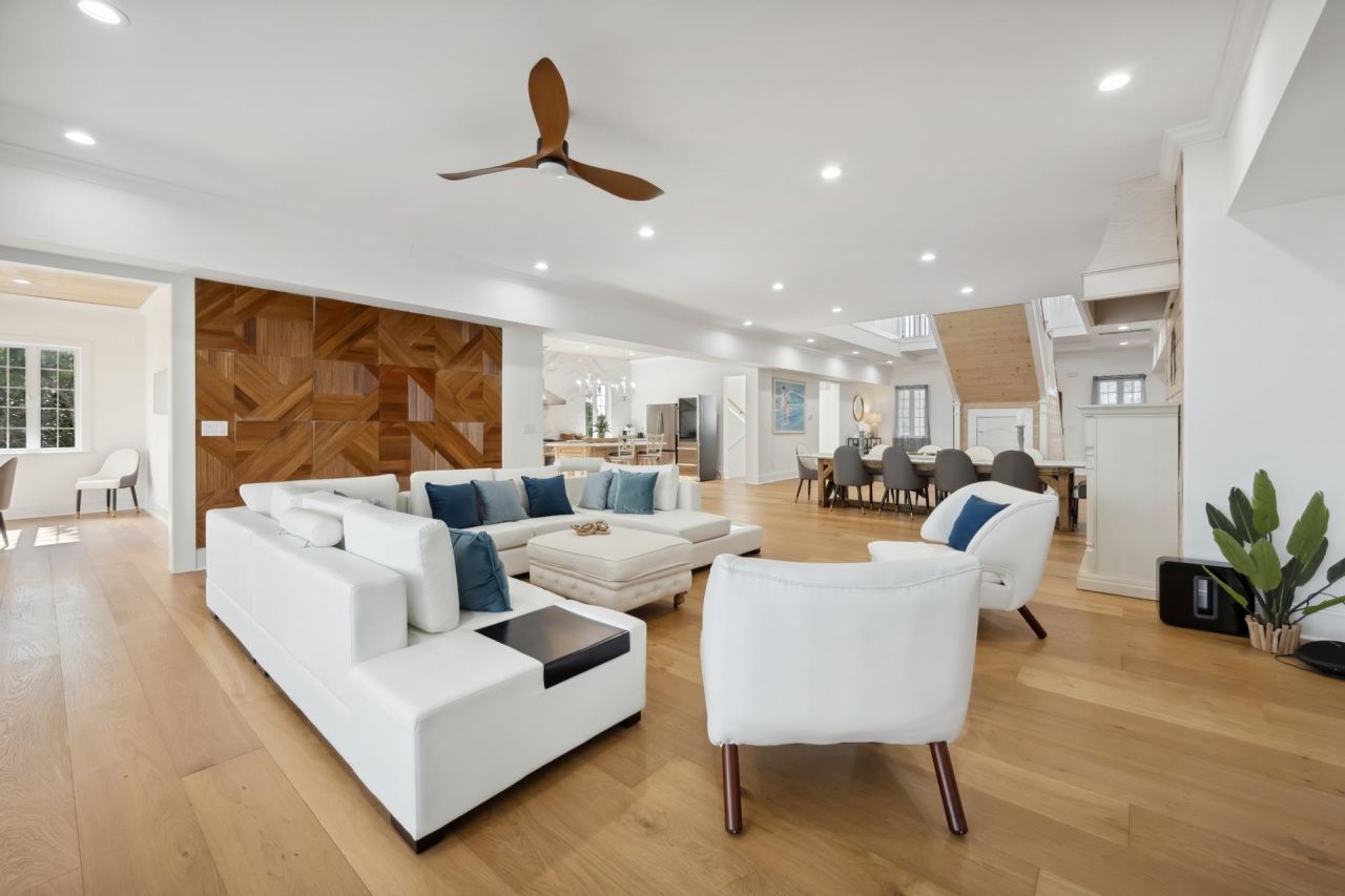 139 Pioneer Loop Photo 6