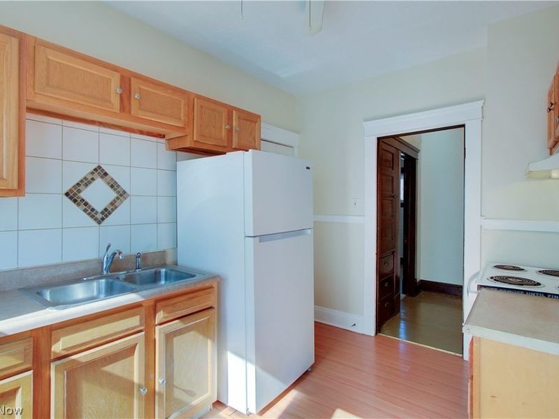 3316 W 97th Street, Cleveland, OH 44102 Photo 16