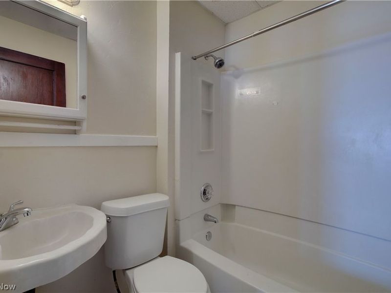 3316 W 97th Street, Cleveland, OH 44102 Photo 21