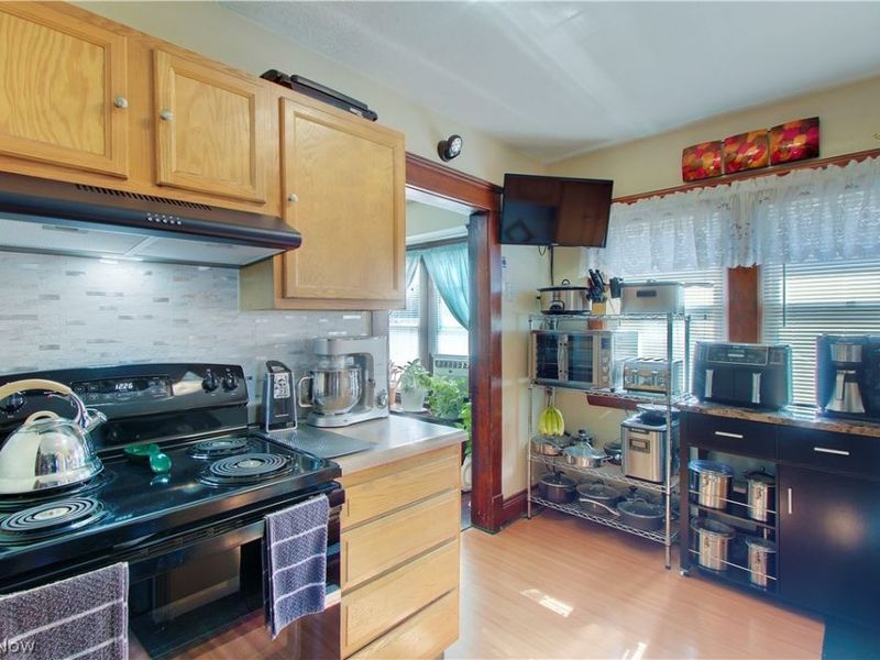 3316 W 97th Street, Cleveland, OH 44102 Photo 29