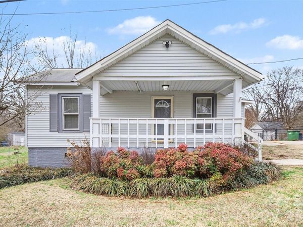 304 Adrian Street , Mount Holly, NC 28120