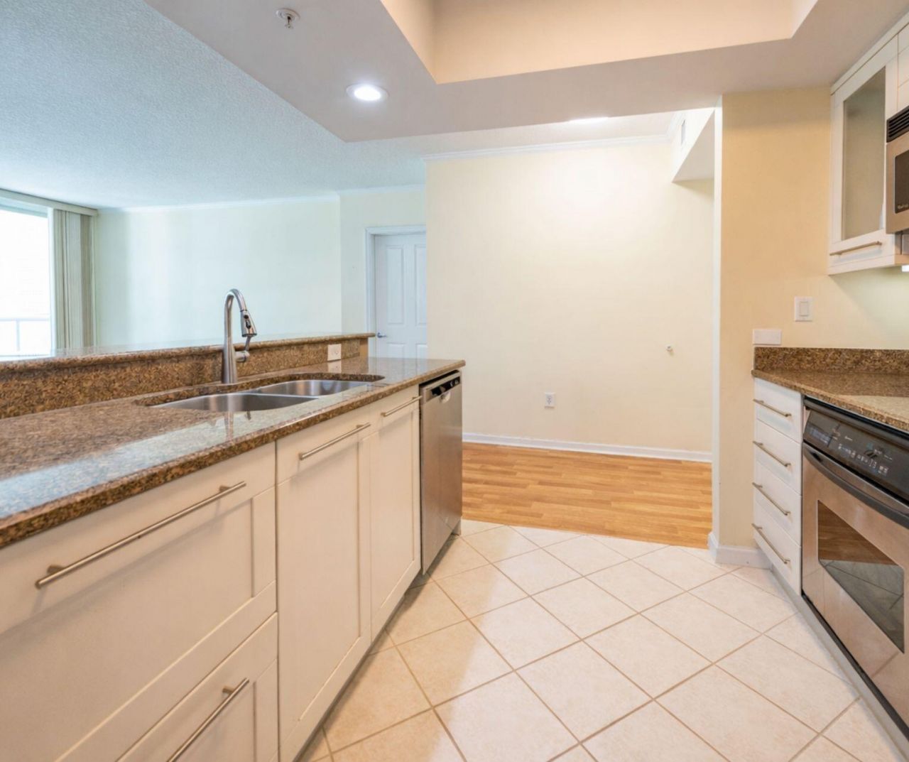 401 SW 4th Avenue, Unit 401, Fort Lauderdale, FL 33315 Photo