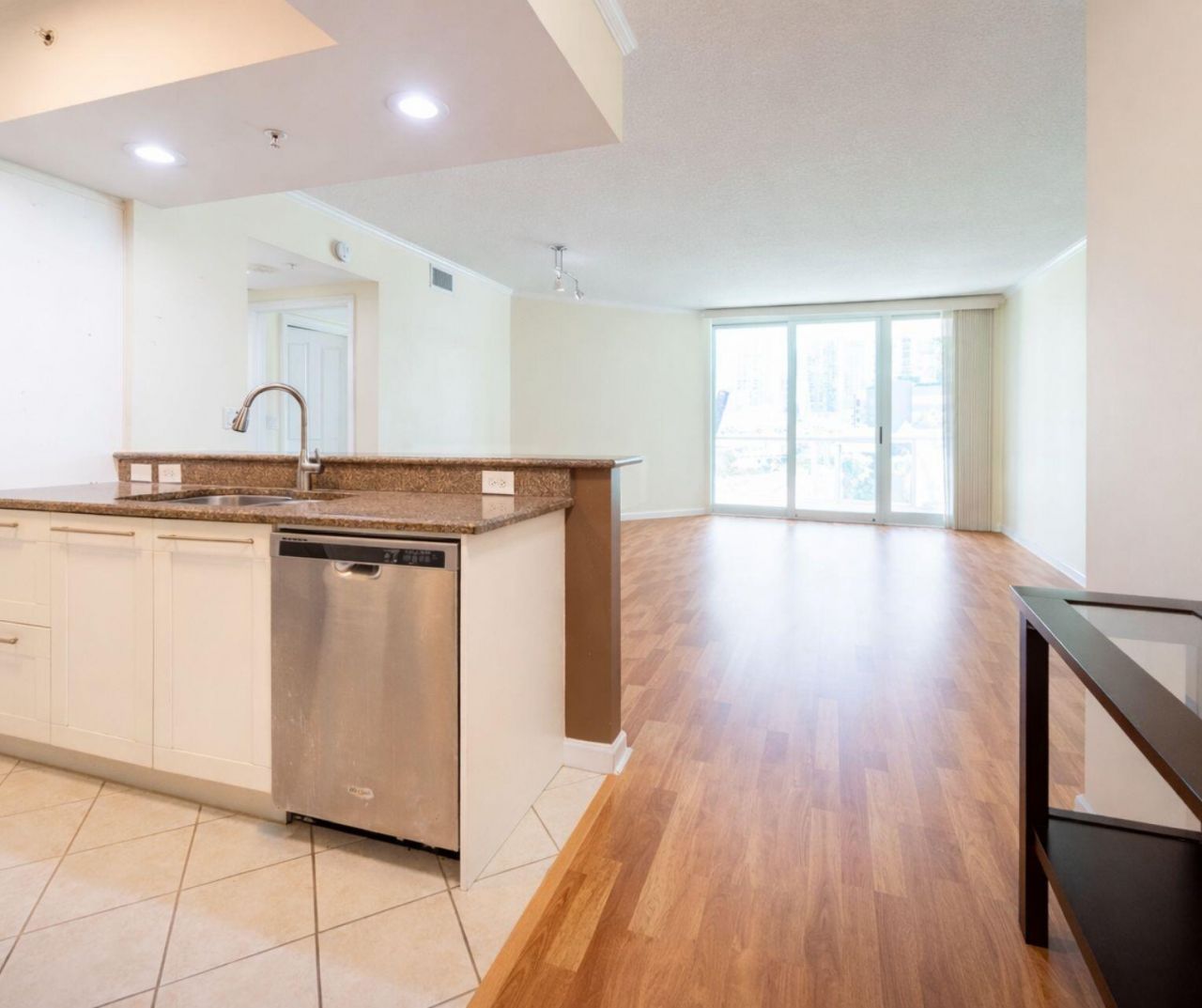 401 SW 4th Avenue, Unit 401, Fort Lauderdale, FL 33315 Photo